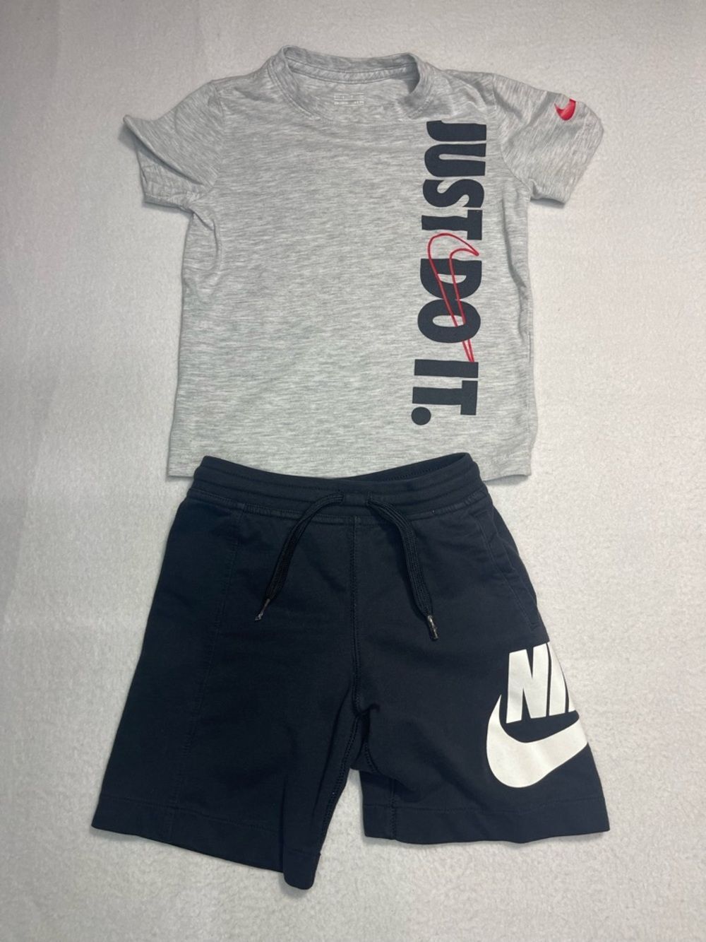 Nike Boys 4-5 Years Shirt & Shorts 2 Piece Outfit Set Just Do It